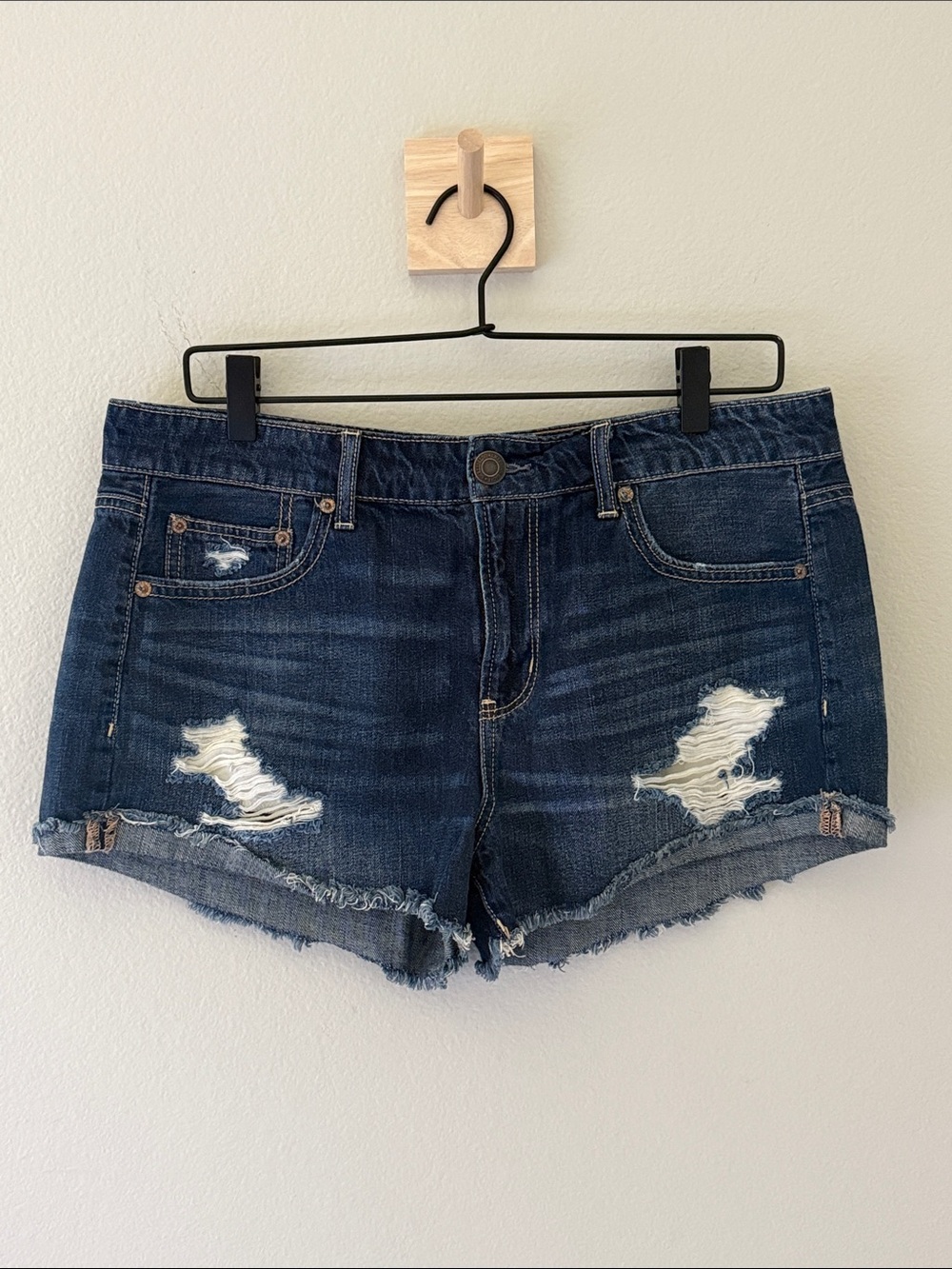 American Eagle Tomboy Shortie Dark Blue Distressed Jean Shorts Size 10